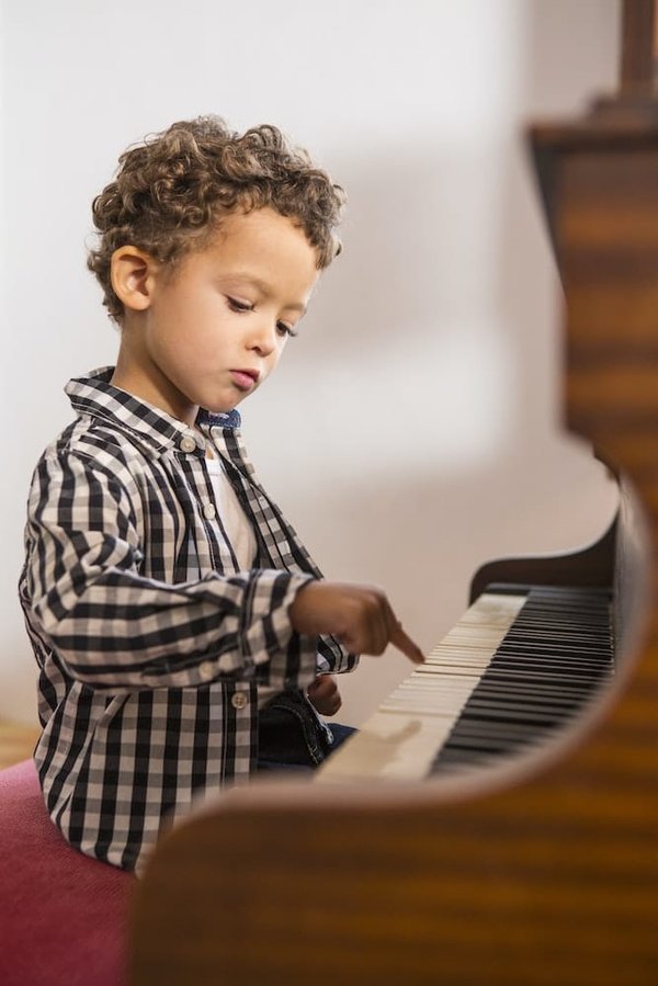 Acquérir les compétences pour jouer Hallelujah au piano