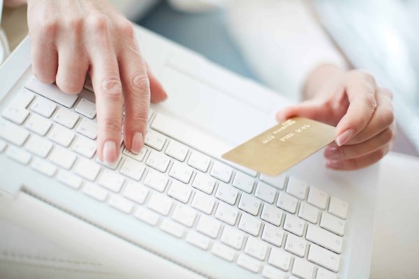 Les meilleures pratiques pour l'achat d'images en ligne.
