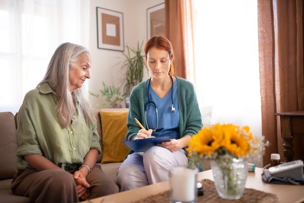 Comparateur mutuelle santé senior : pourquoi utiliser cet outil ?